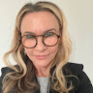 Meet your Posher, Valerie